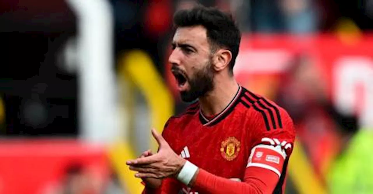 Fernandes urges Man Utd to use Liverpool win as fuel for late surge