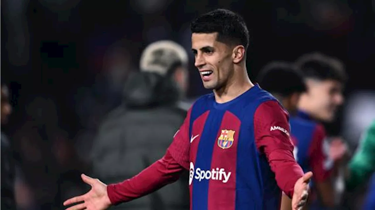 Cancelo: 'Non escludo un ritorno al Benfica. Ma voglio restare al Barça altri 2-3 anni'