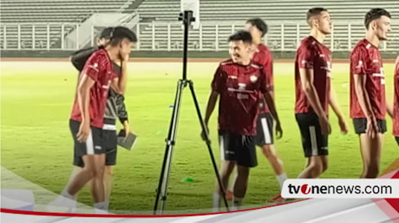 Momen Ramadhan Sananta Dijewer Shin Tae-yong di Latihan Perdana Timnas Indonesia, Ternyata Gara-gara Lakukan...