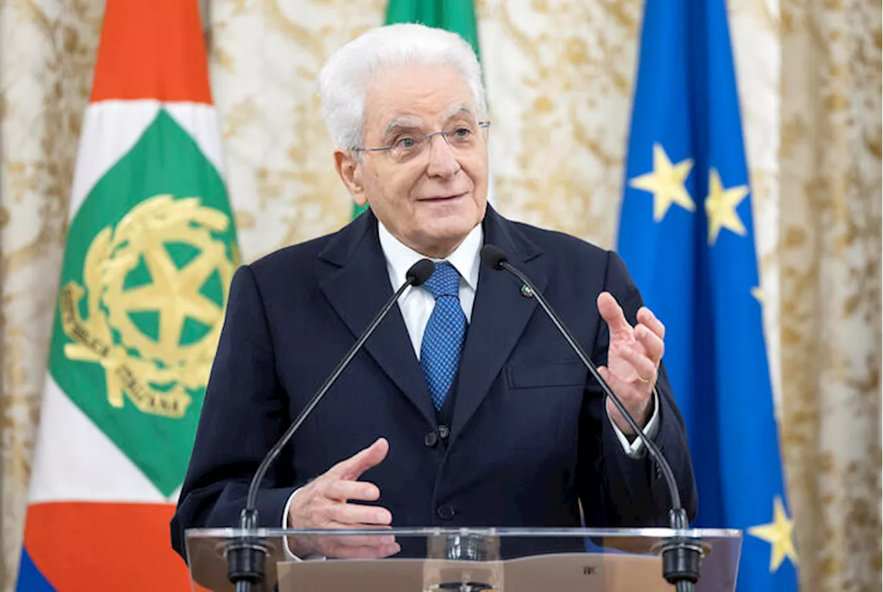 Il presidente Mattarella all'inaugurazione della Sala stampa estera