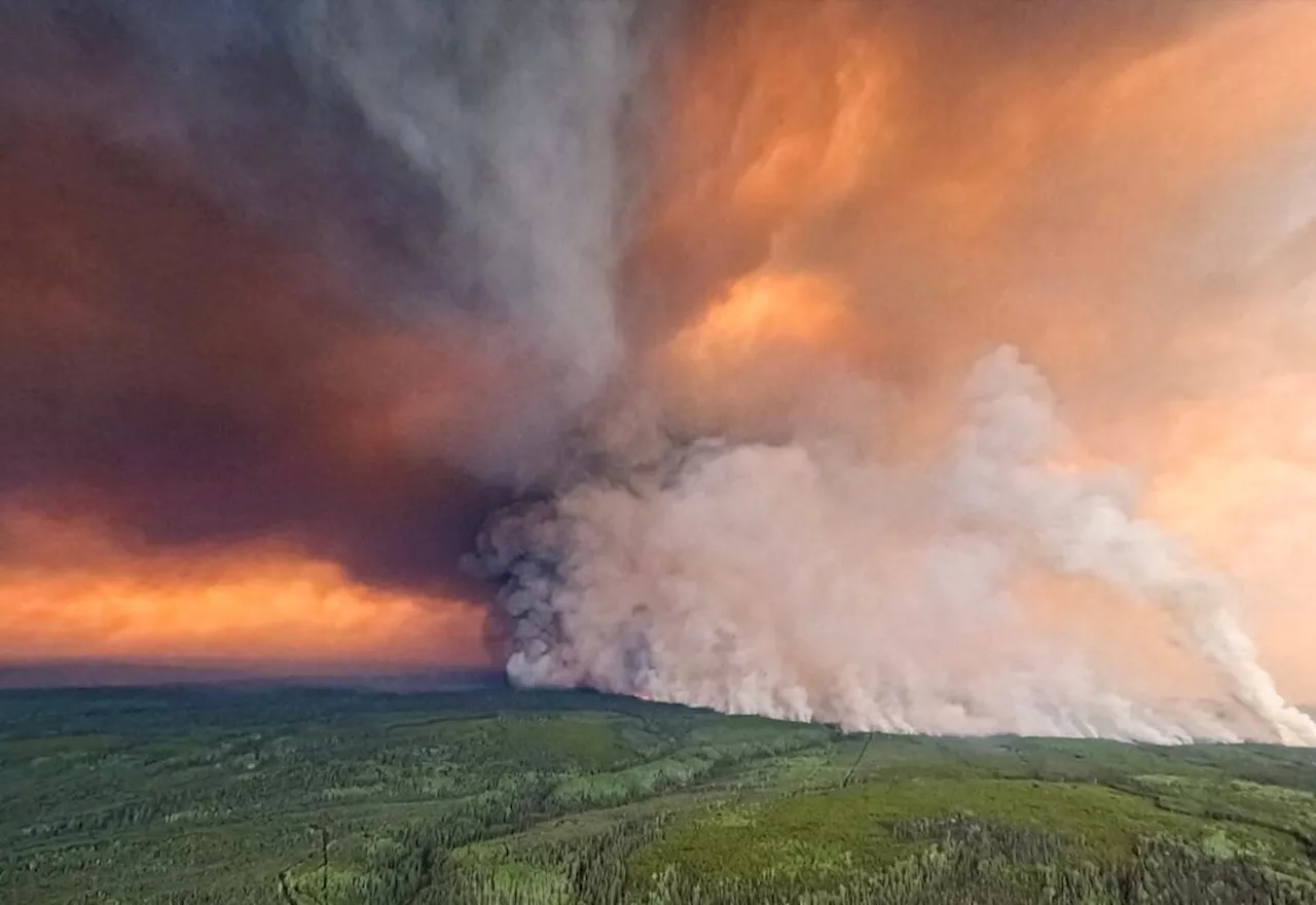 Wildfires drop Canada's air quality below U.S. for first time ever, says report