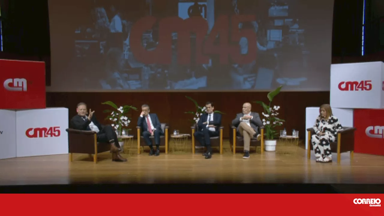 ‘Jornalismo e Democracia’: José Carlos Castro e Tânia Laranjo moderam debate com Rui Moreira, Carlos Moedas e Carlos Rodrigues