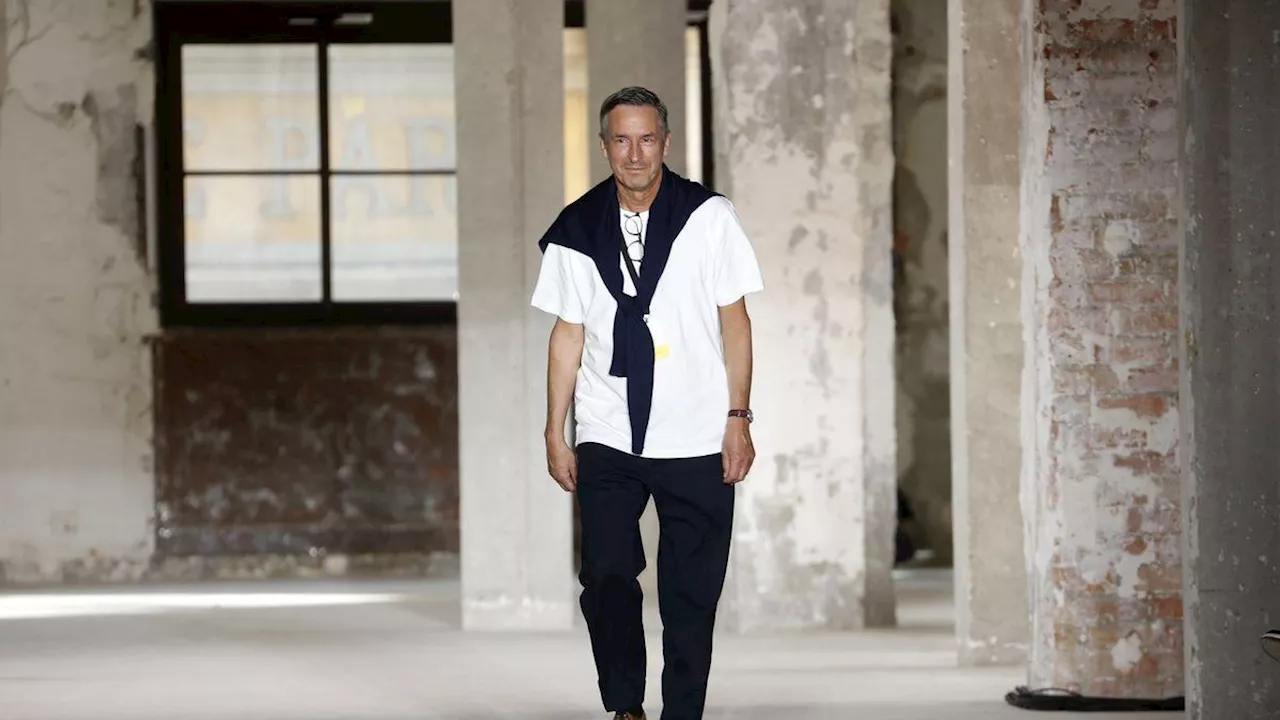 Dries Van Noten lascia la direzione creativa del suo brand. «È tempo di dare spazio ai giovani talenti»