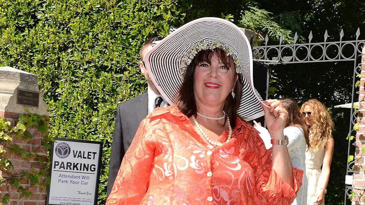 How Kris Jenner's late sister Karen Houghton sparked Kardashian feud in 2013 as she spoke to...