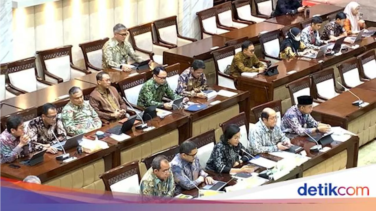 APBN Masih Surplus tapi Sudah Tarik Utang Besar, Ini Penjelasan Sri Mulyani!