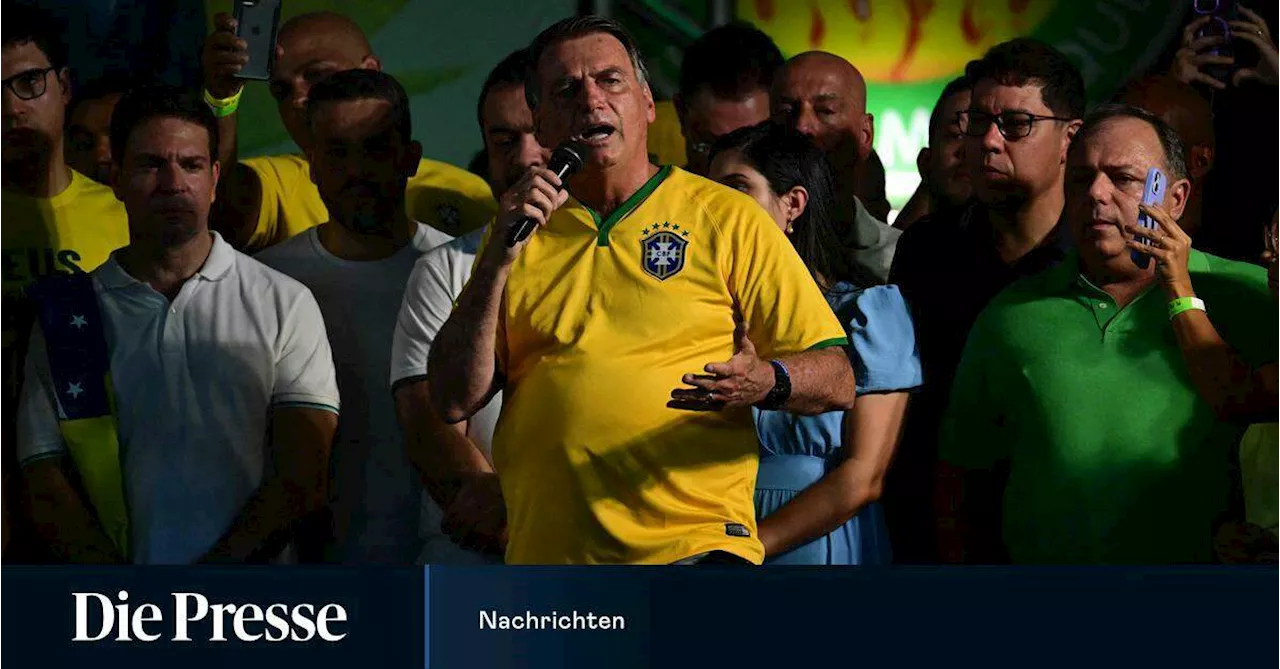 Gefälschte Impfpässe: Brasiliens Ex-Präsident Bolsonaro droht Prozess