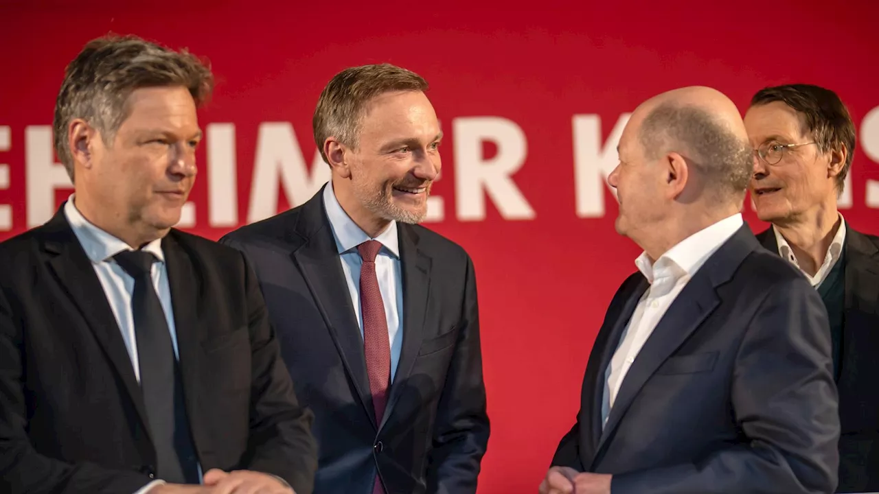  Scholz, Habeck und Lindner beschwören Ampel-Einheit