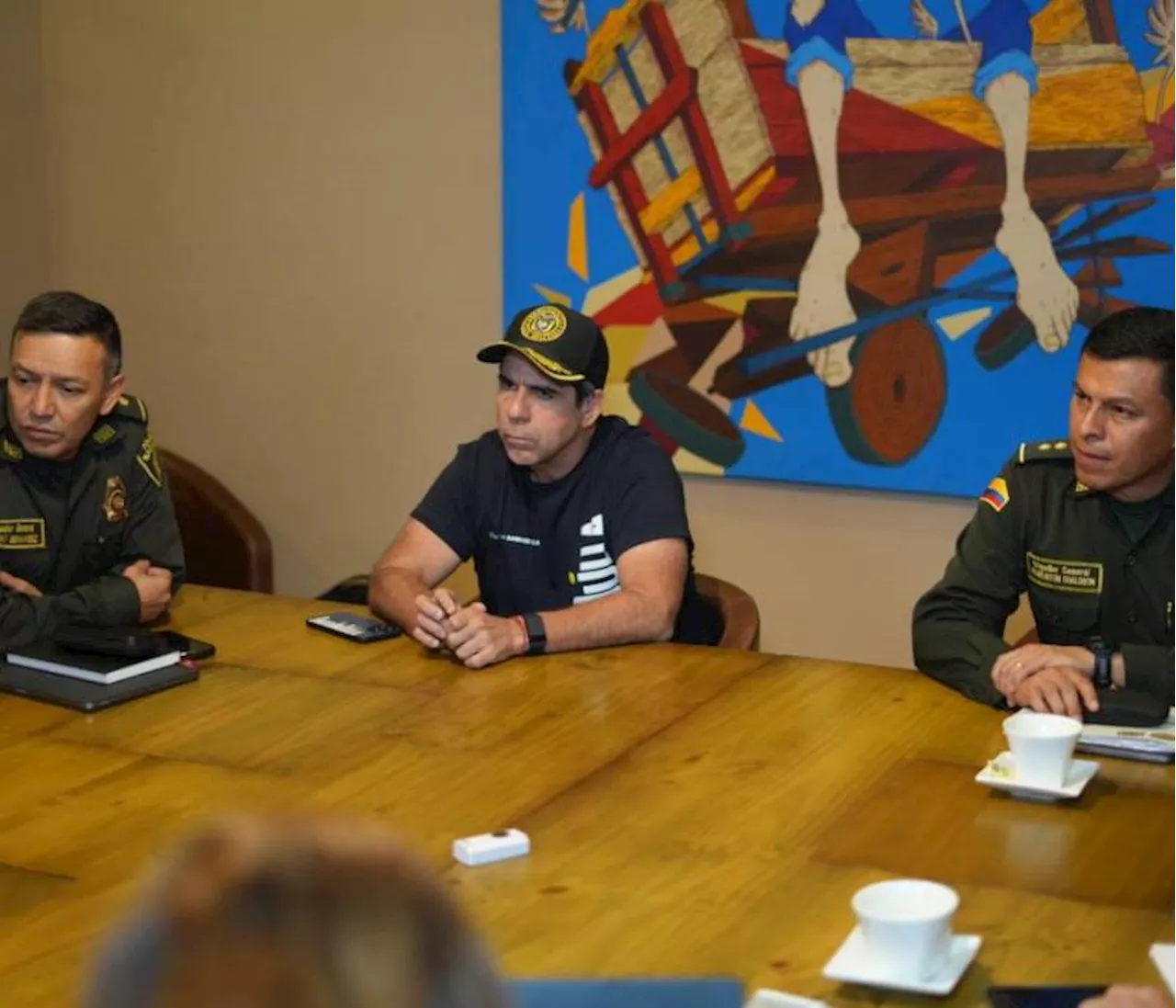 Char anuncia 300 nuevos policías para mejorar seguridad en Barranquilla