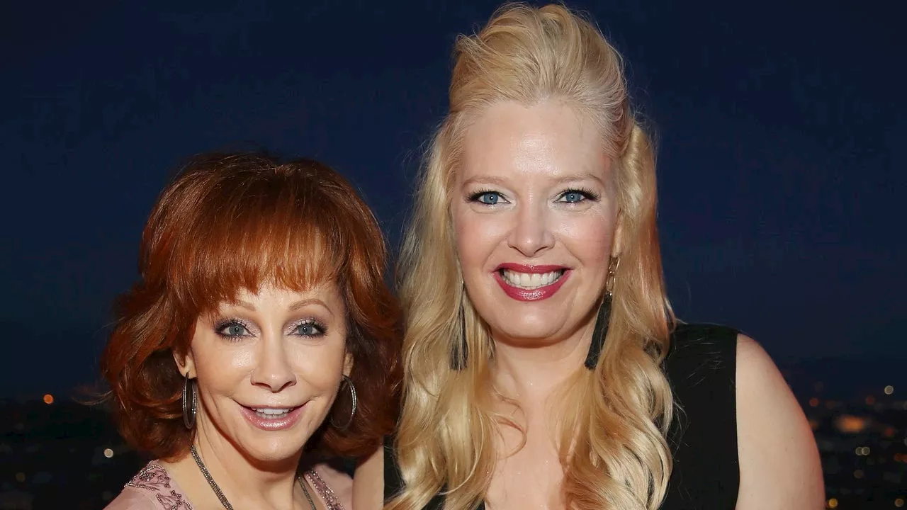 Reba McEntire to Reunite With 'Reba' Co-Star Melissa Peterman for New TV Pilot: Everything We Know