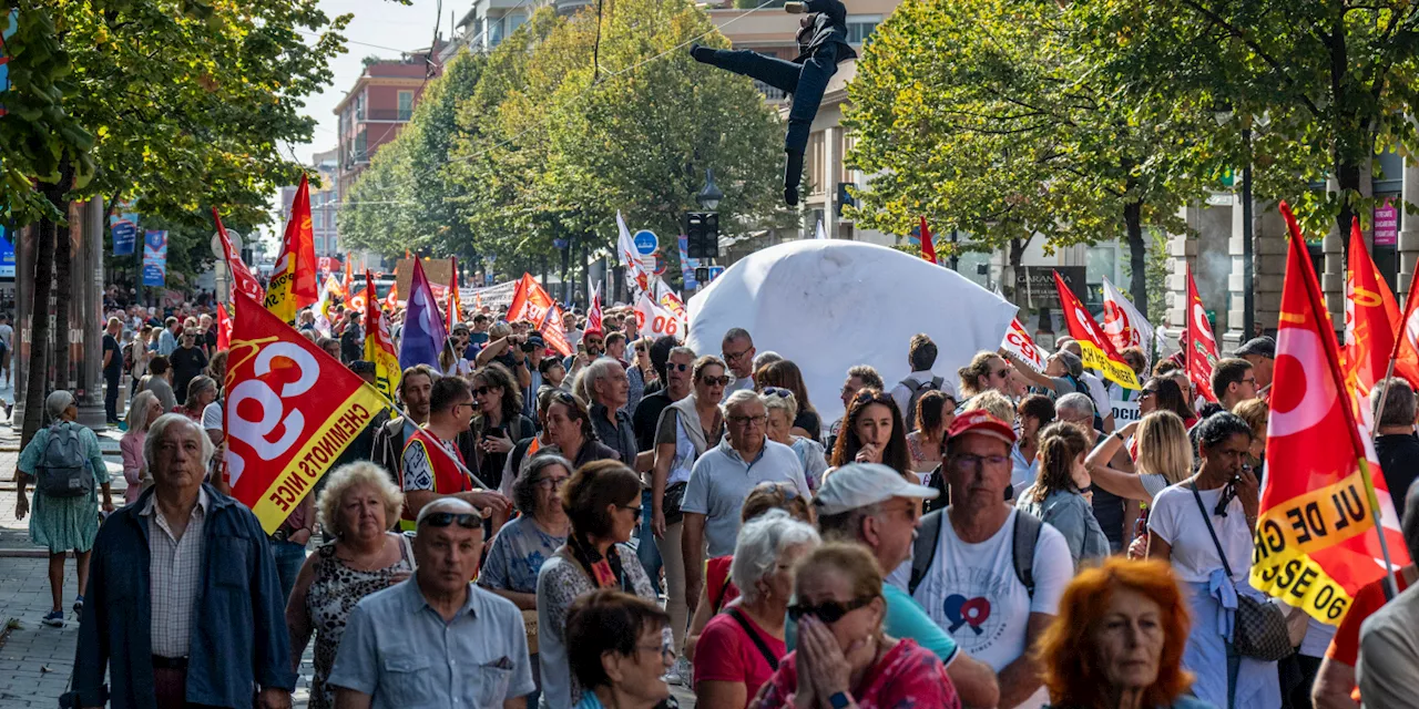 Grève de la fonction publique : les fonctionnaires sont-ils moins bien rémunérés que les salariés du...