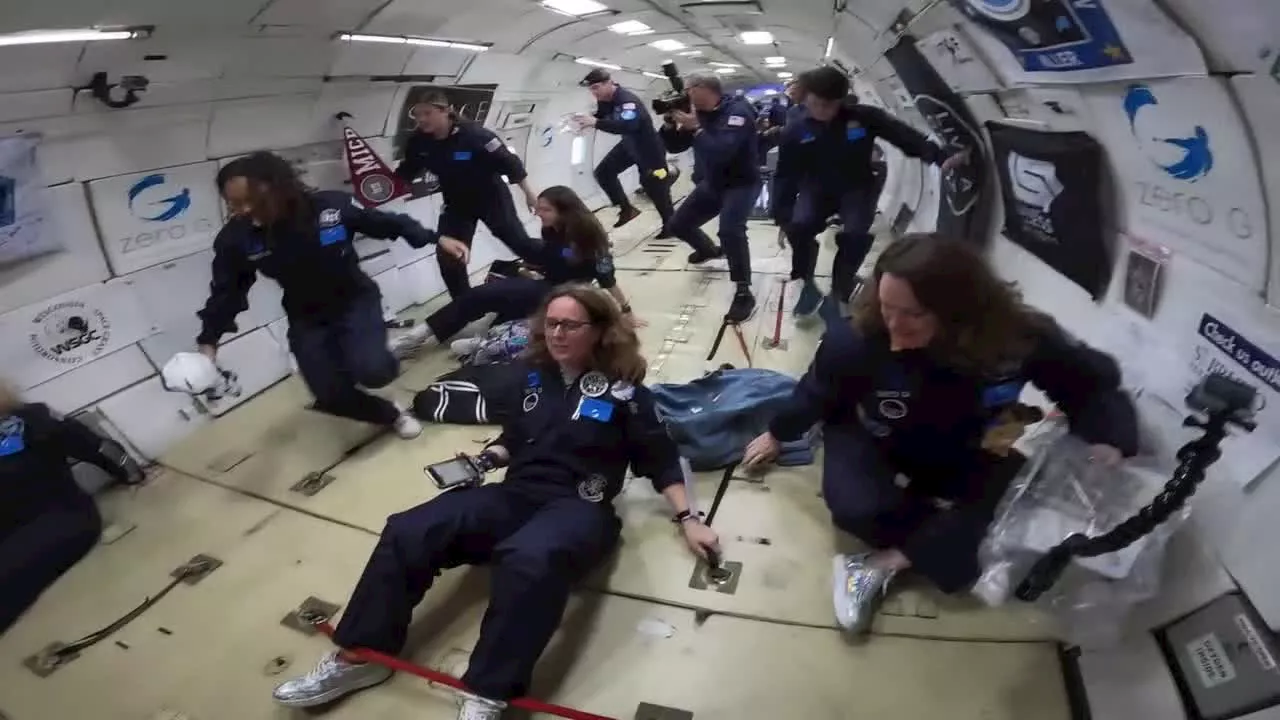 Fort Worth science teacher conducts her students' experiments in zero-gravity aircraft