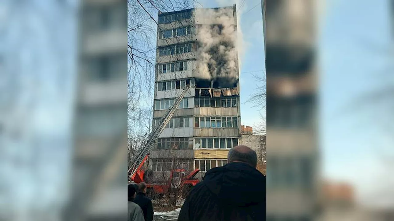 Пять человек пострадали при пожаре в доме в Нижнем Новгороде