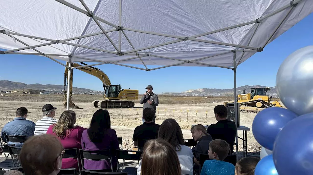 'The next step': Officials break ground on new city hall, library in Saratoga Springs