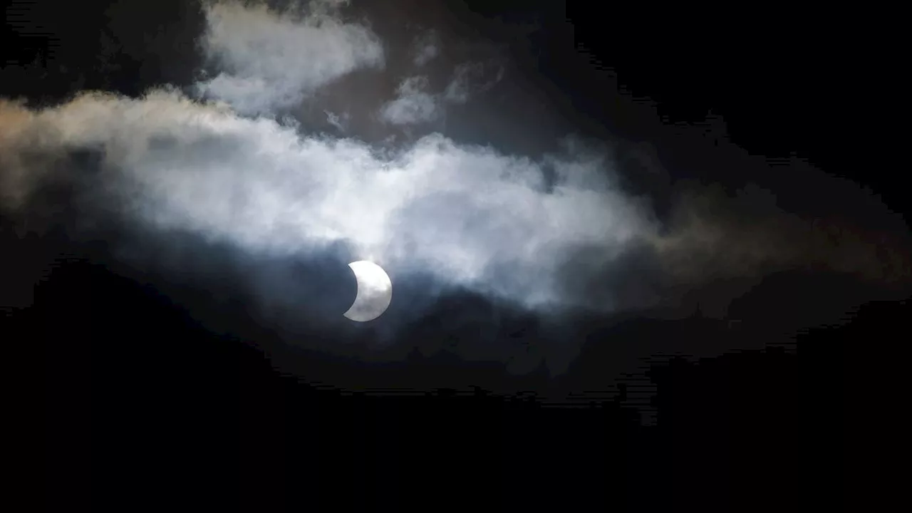 Places with the best weather to watch the April 8 solar eclipse (and what happens if it's cloudy where you are)