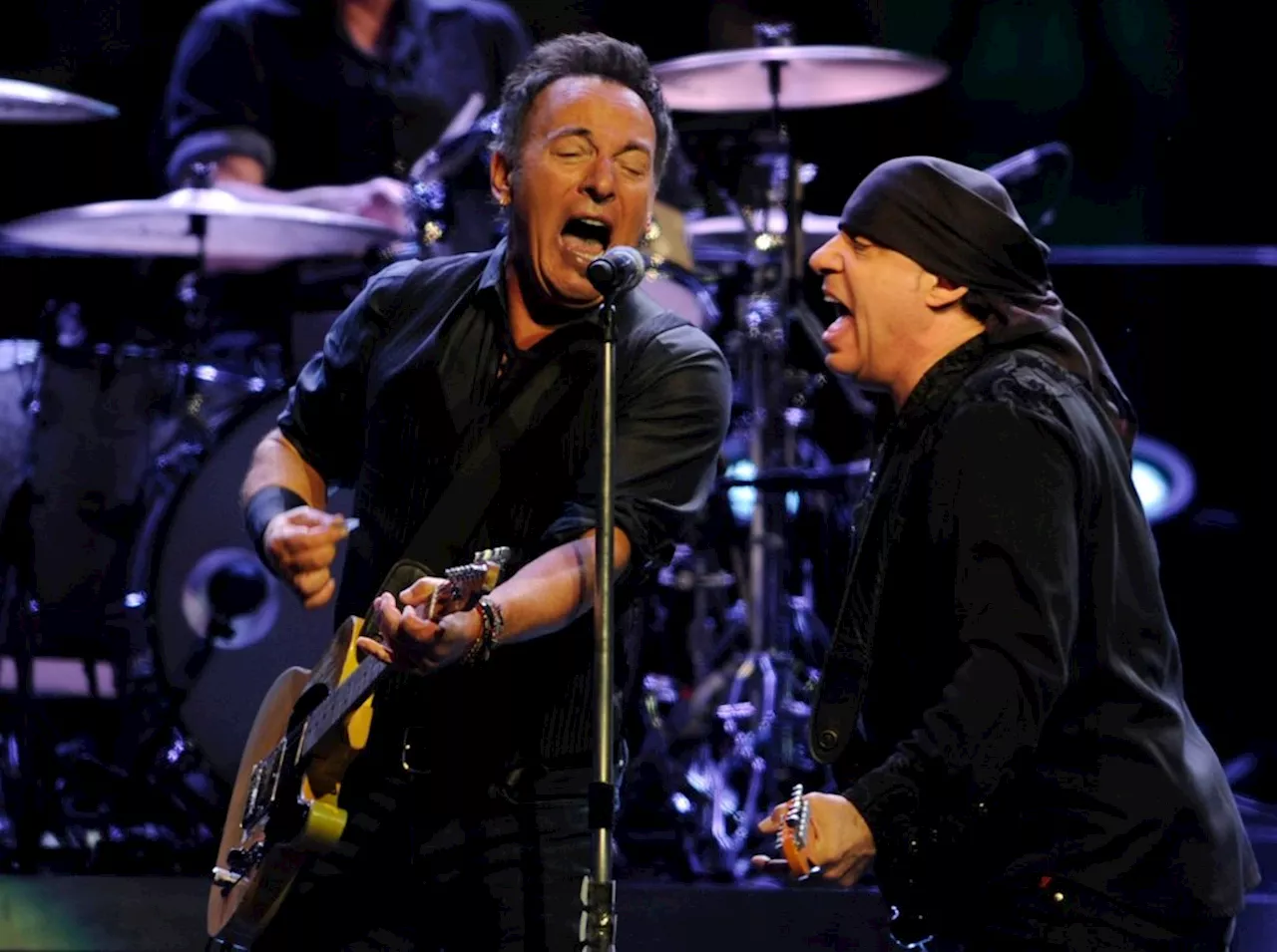 The Boss is back: Bruce Springsteen finally returns to Bay Area for 2 shows