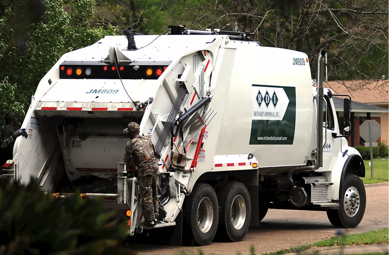 After years-long internal feud, Jackson picks a long-term garbage vendor