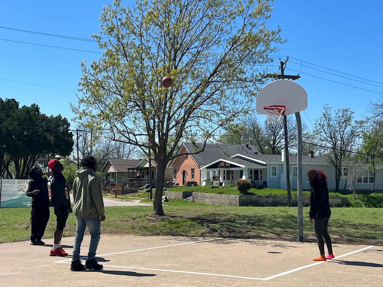 Proposal that would put more Fort Worth police at parks met with resistance