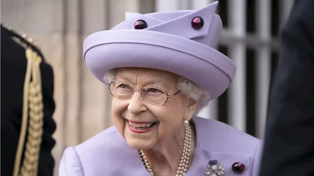 Photo of late Queen Elizabeth and great-grandkids altered, photo agency says