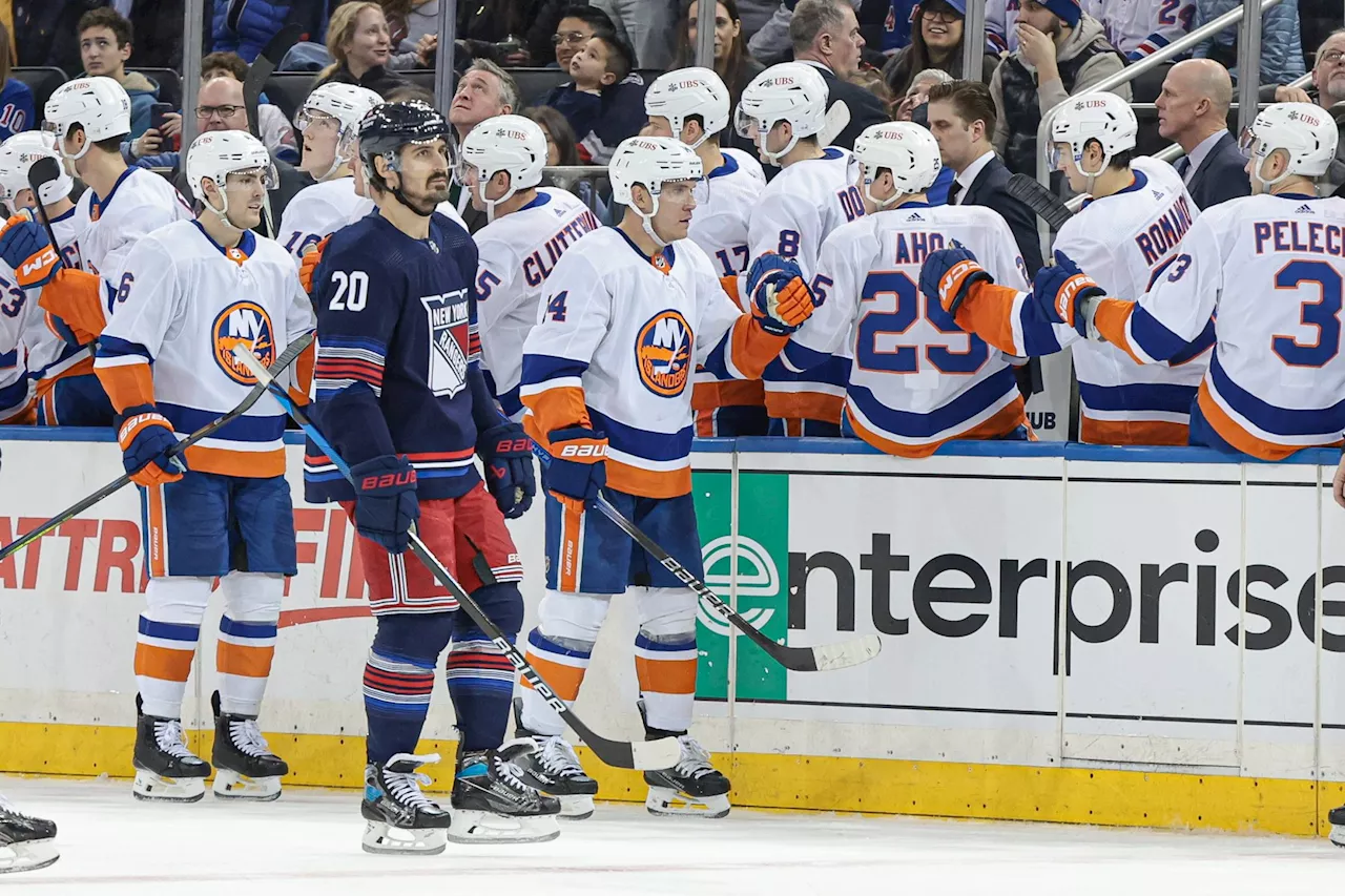 NHL predictions, odds, picks: Rangers vs. Jets, Islanders vs. Hurricanes