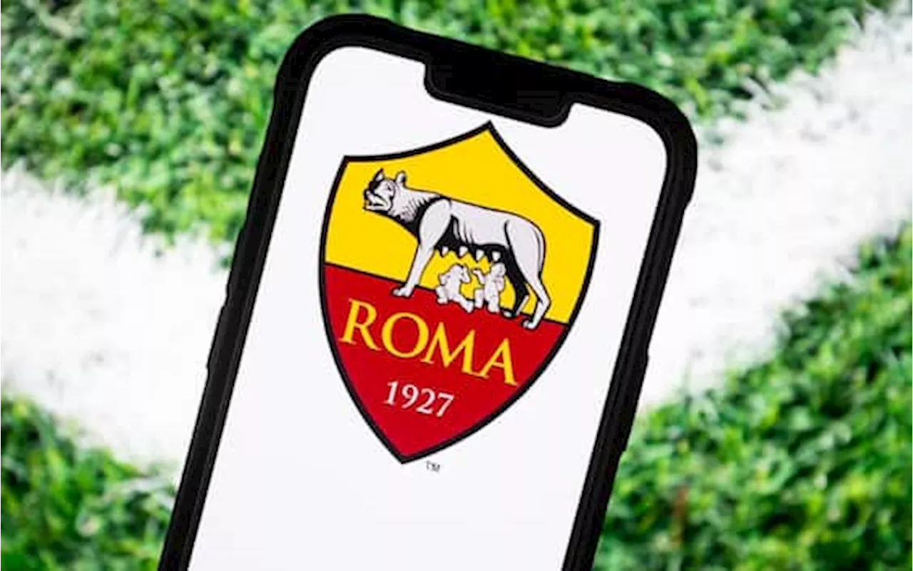 As Roma, la dipendente licenziata dopo il furto del video hot: umiliata, farò tutti i nomi