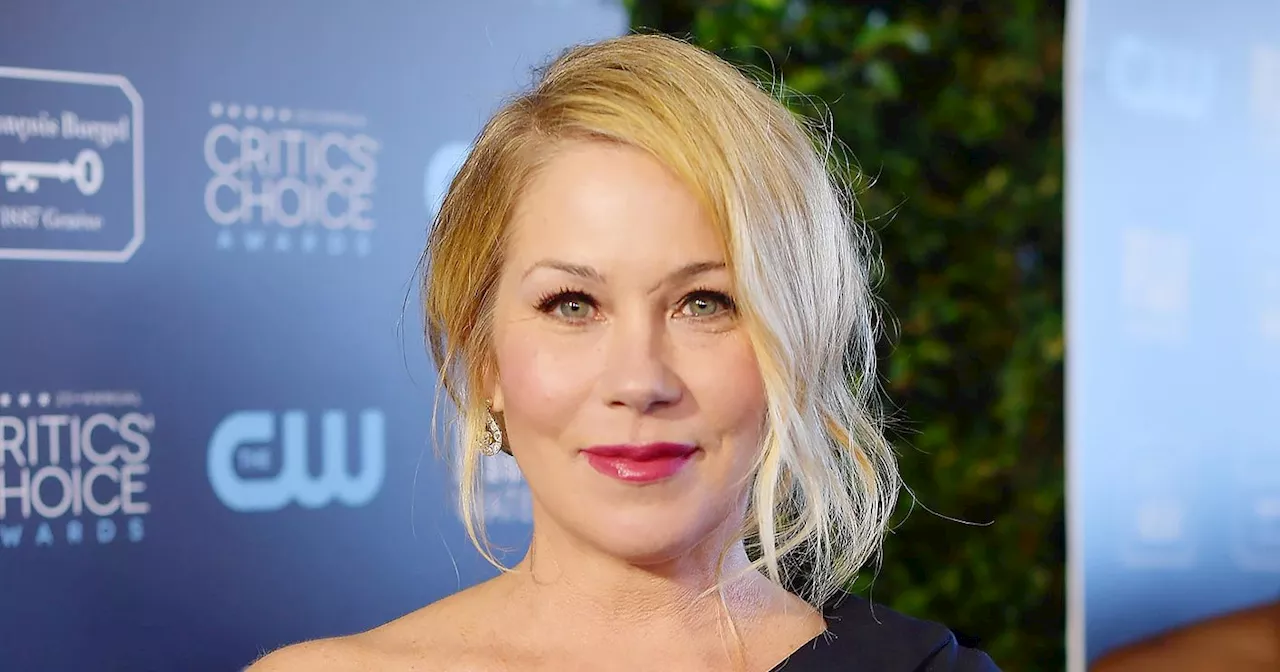 Christina Applegate Says Her ‘Sick Sense of Humor’ Keeps Her Going