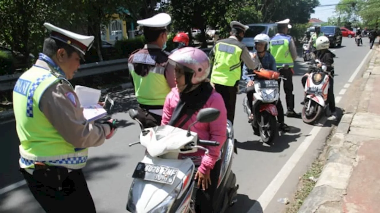 Puluhan Ribu Pengendara Motor Kena Tilang Gara-gara Benda Ini