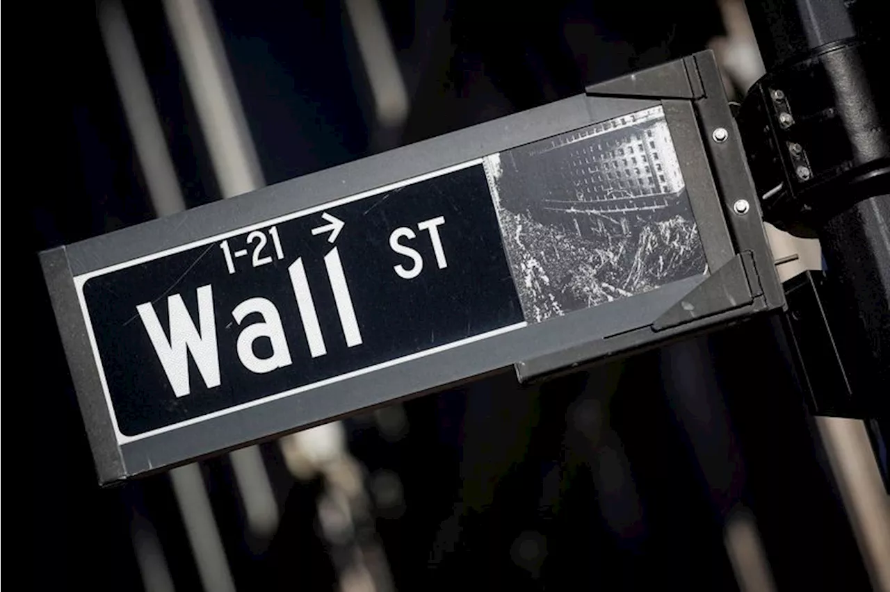 Wall Street bonuses fell 2% for 2023, New York Comptroller says