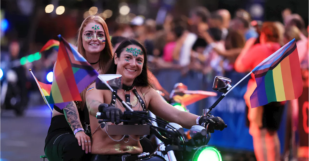 Tens of thousands line Sydney's streets for Mardi Gras Parade