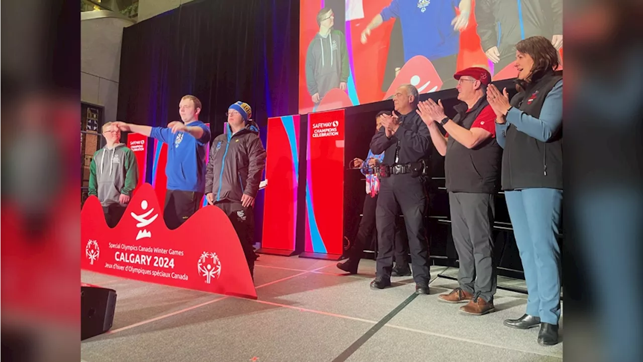 Calgarians gather at city hall to celebrate final day of Special Olympics Canada Winter Games