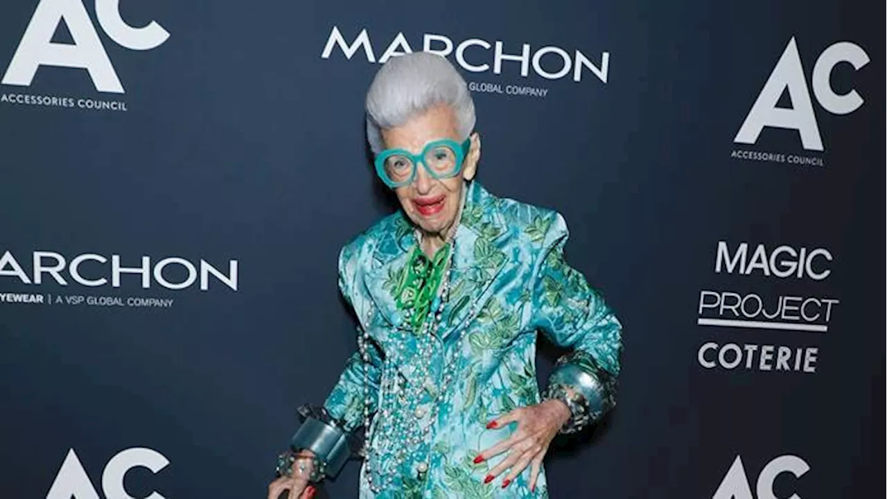 Designern och modeikonen Iris Apfel är död