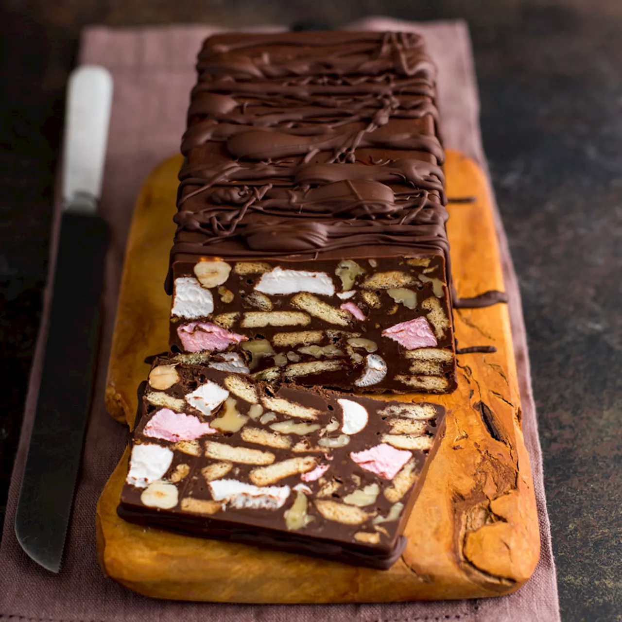 Make a No-Bake Chocolate Biscuit Cake for Mother's Day