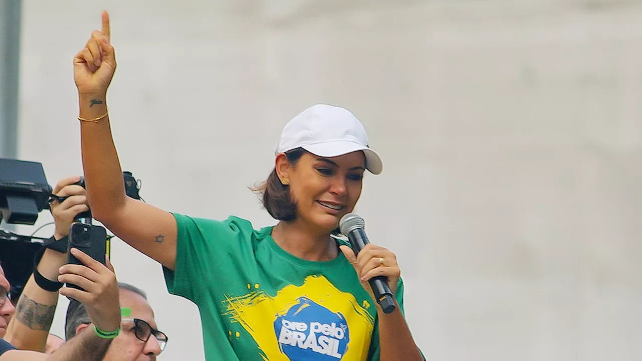 O futuro político de Jair Bolsonaro e a estratégia de Michelle Bolsonaro