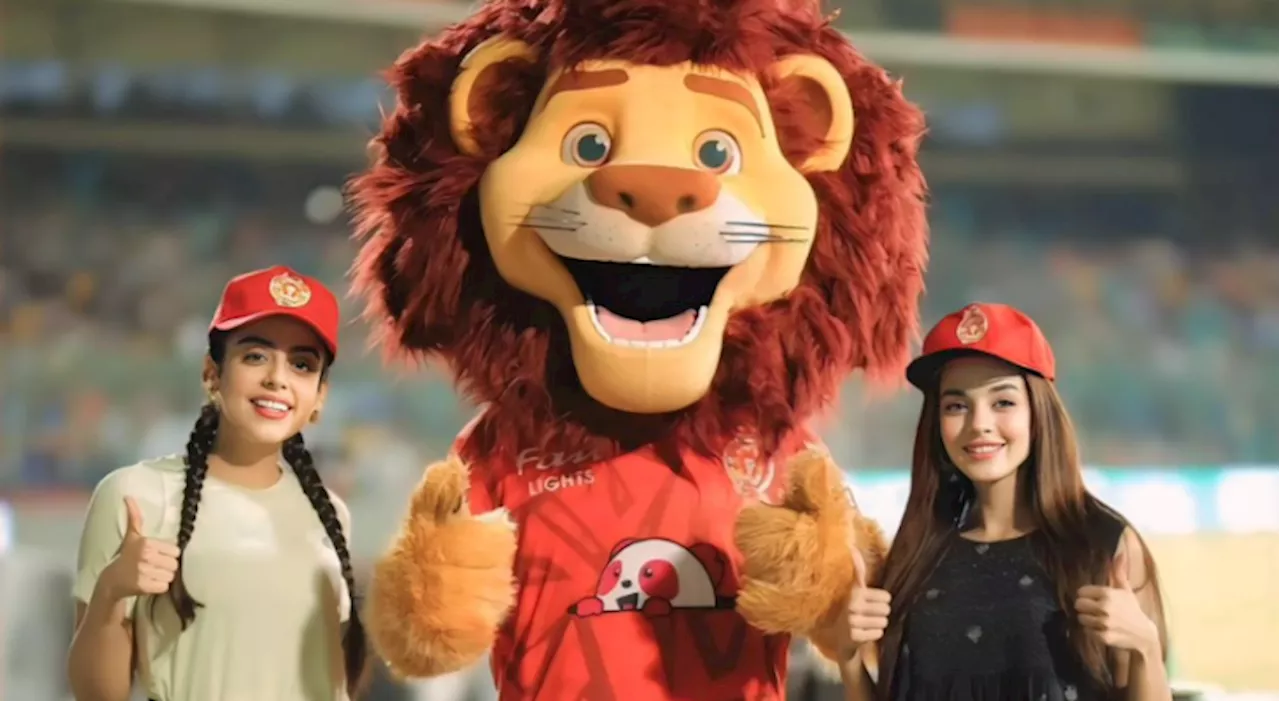 Yashma Gill, Komal Meer celebrate Islamabad United victory with mascot 'Mountain Lion'