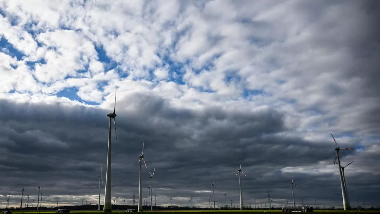 Wolken und Sonne: Milde Temperaturen