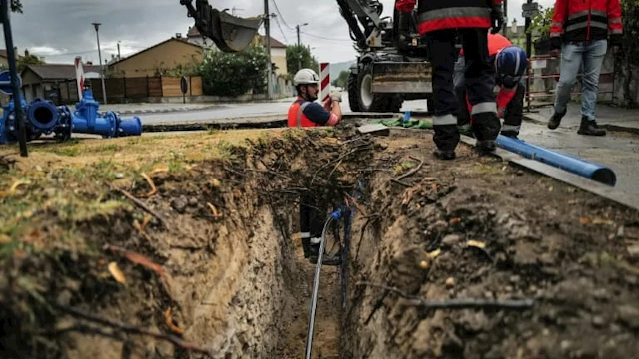 Sécheresse: 198 collectivités perdent plus de 50% de l'eau de leur réseau dans des fuites