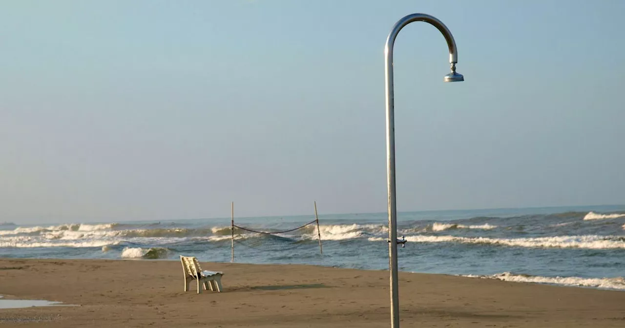 Italiens Strand-Duschen sind akut bedroht