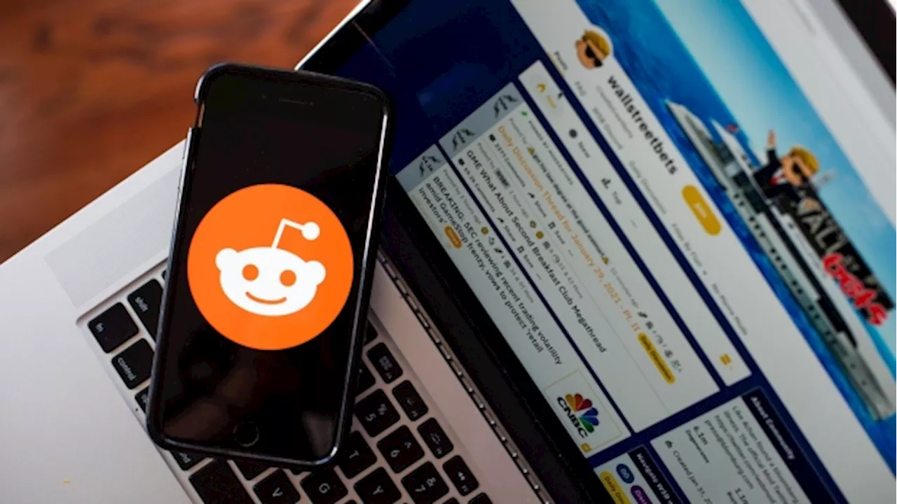 Reddit, Shareholders Guide IPO Price at Top of Range or Above