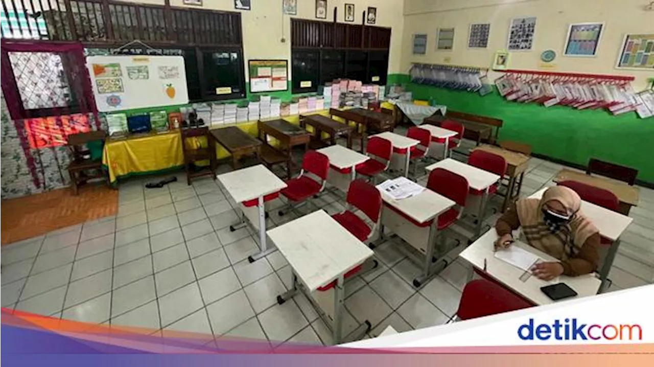 Hasil Pemilu Diumumkan Hari Ini, Siswa Sekolah di Jakpus Belajar di Rumah