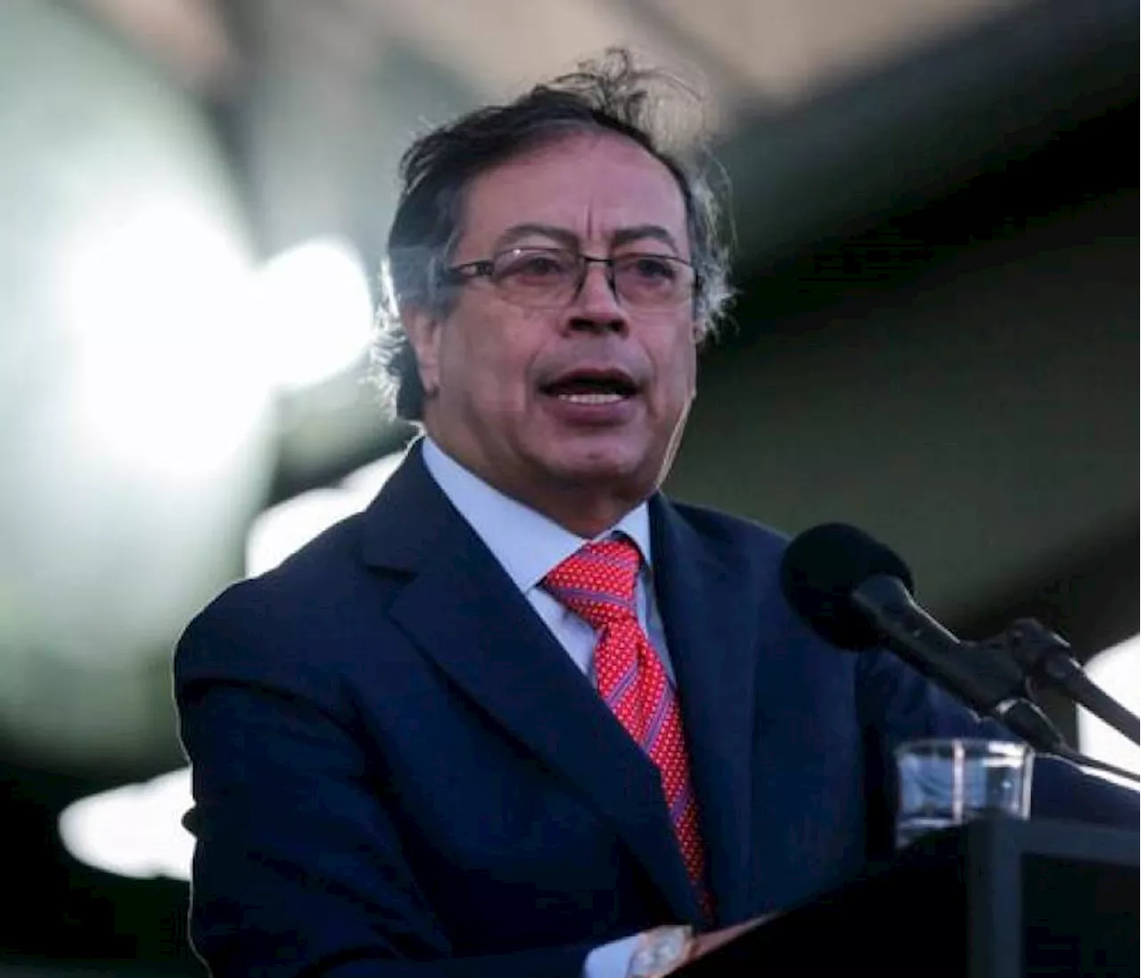 Gustavo Petro ordena al ejército despejar vías en Tierra Alta por Clan del Golfo