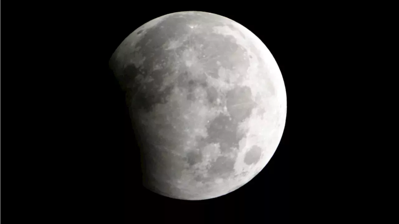 Lunar Eclipse: How To Watch The Penumbral Eclipse On Monday | United ...