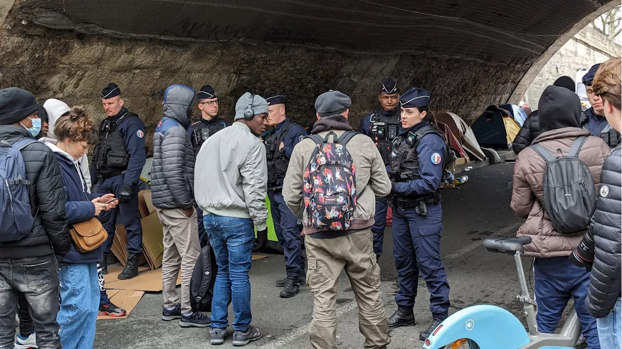 Une centaine de migrants, principalement mineurs, évacués d'un campement du 12e arrondissement de Paris