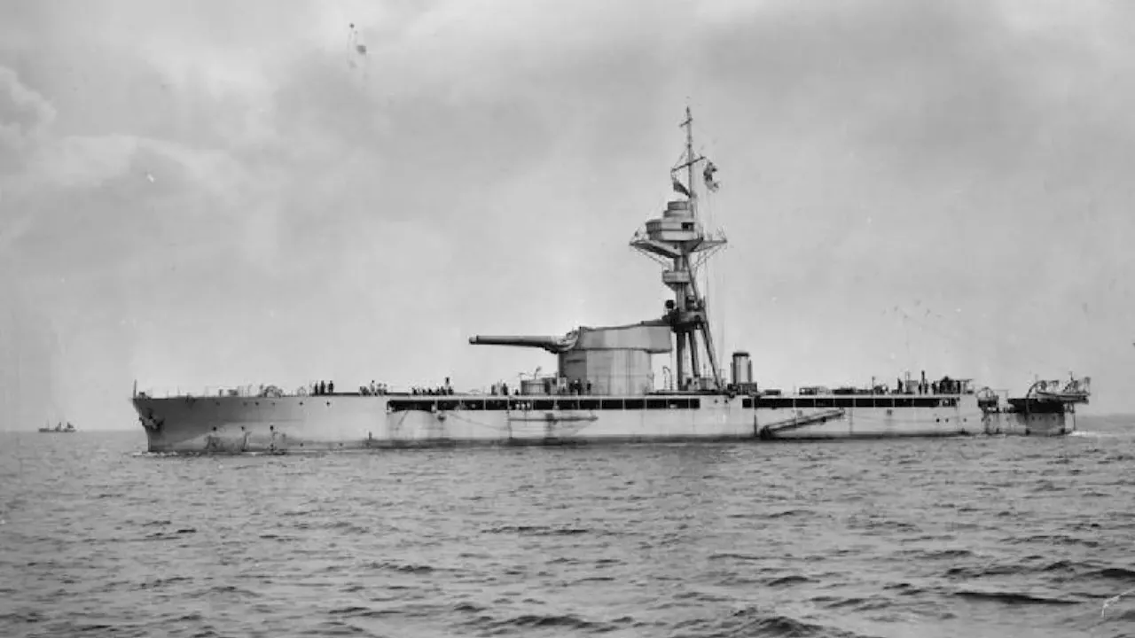 Small ships with big guns: The interesting story of monitor ships