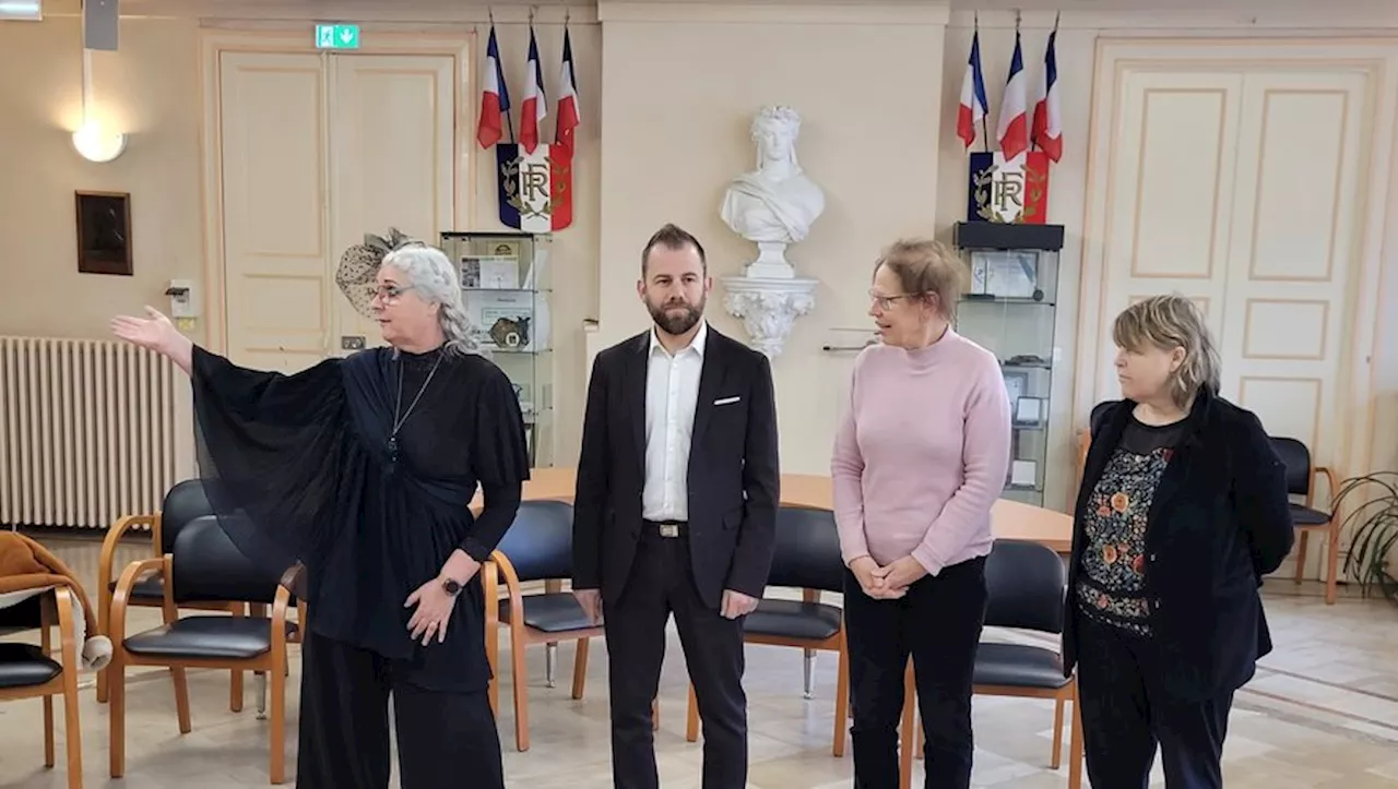 Les portraits intemporels de Lionelle Valota exposés à la mairie de Fleurance