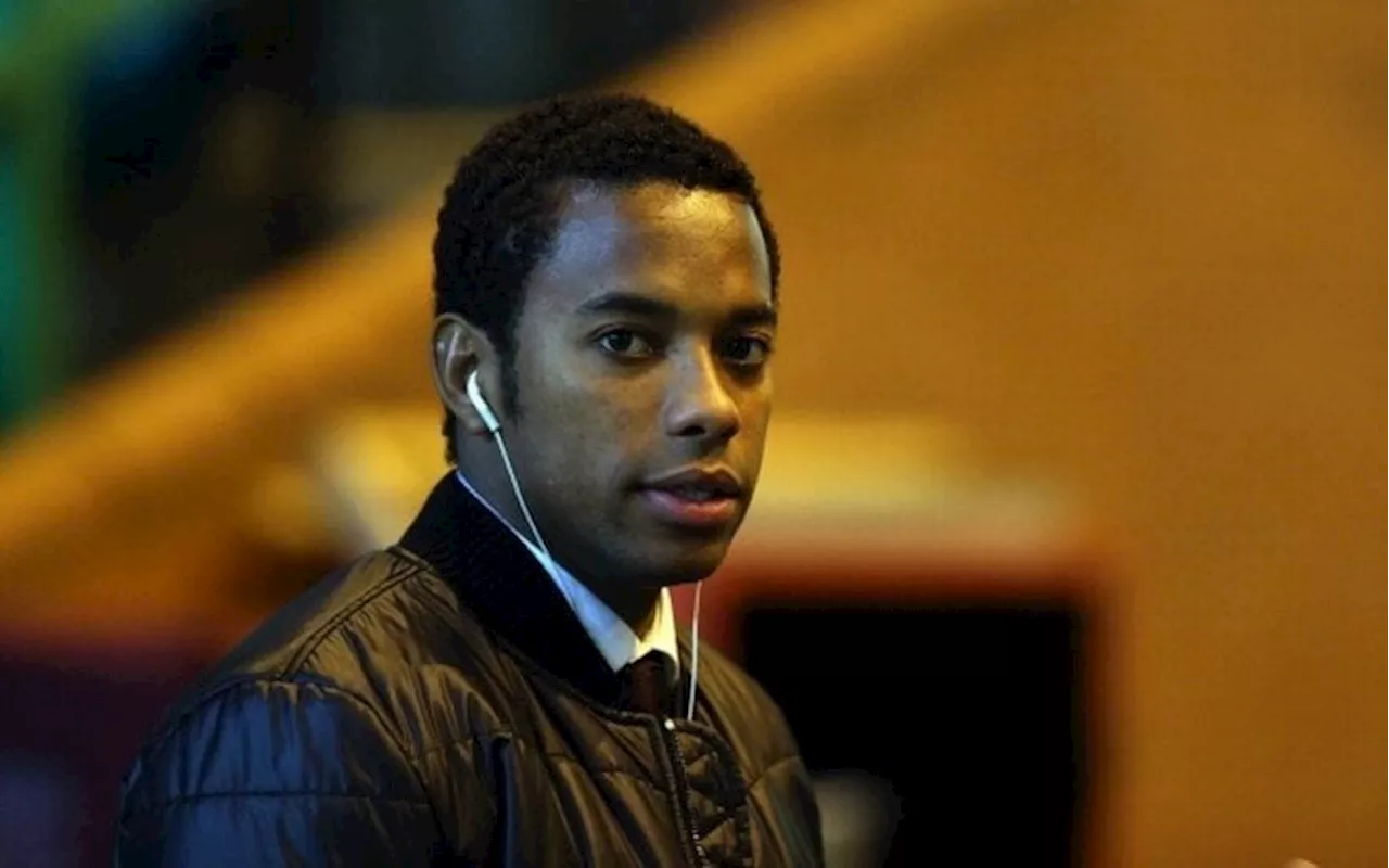 STJ forma maioria para que Robinho cumpra pena imediatamente no Brasil