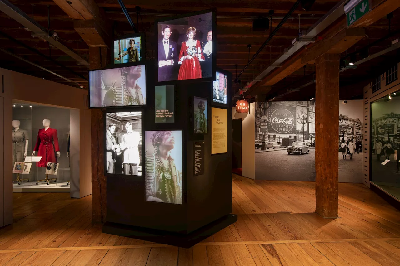 Museum of London extends Fashion City exhibition