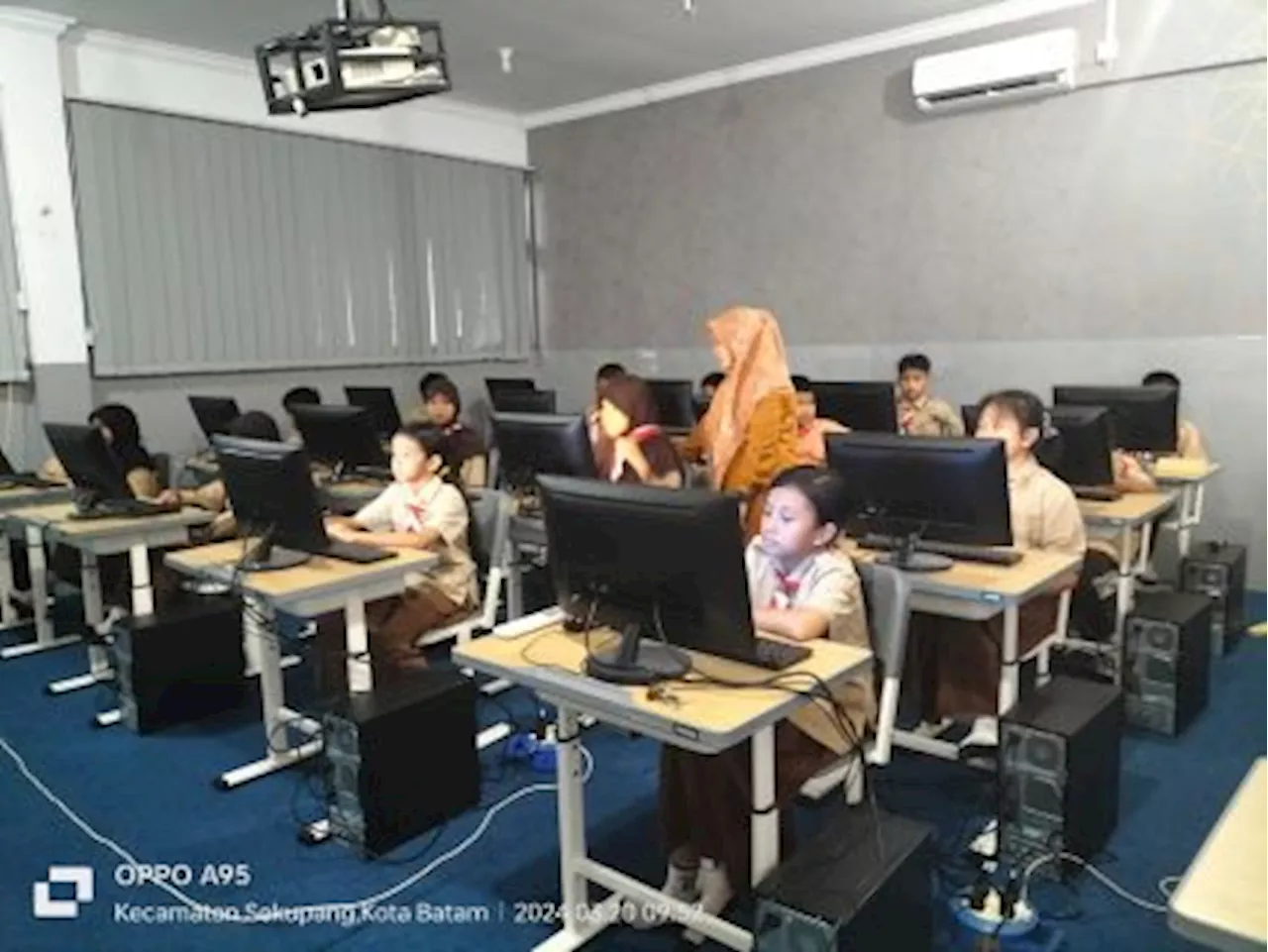 SD di Bawah Yayasan Telkom Bandung Kembangkan Gim Edukasi