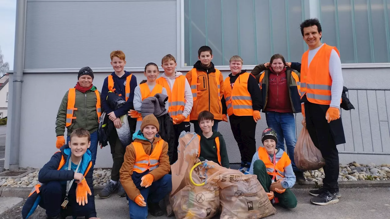 Schüler und Schülerinnen der Mittelschule Prinzersdorf sammelten Müll