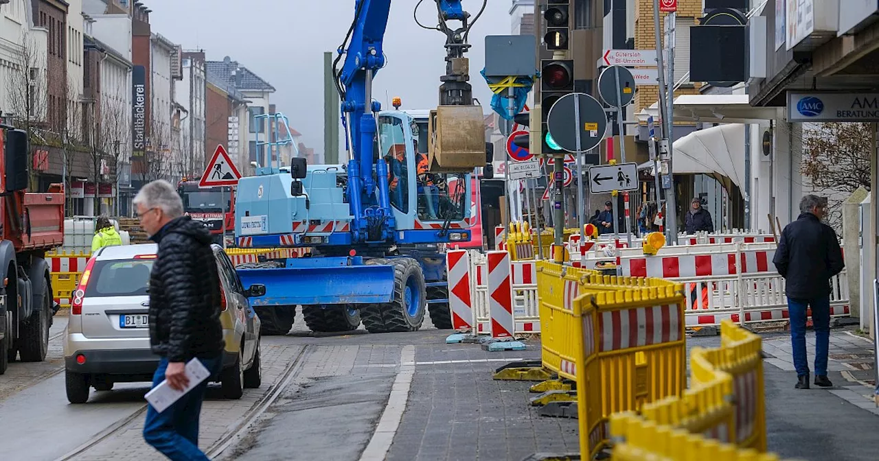 Mehr Bautrupps an Bielefelder Großbaustelle: Umbau Hauptstraße nimmt deutlich Fahrt auf