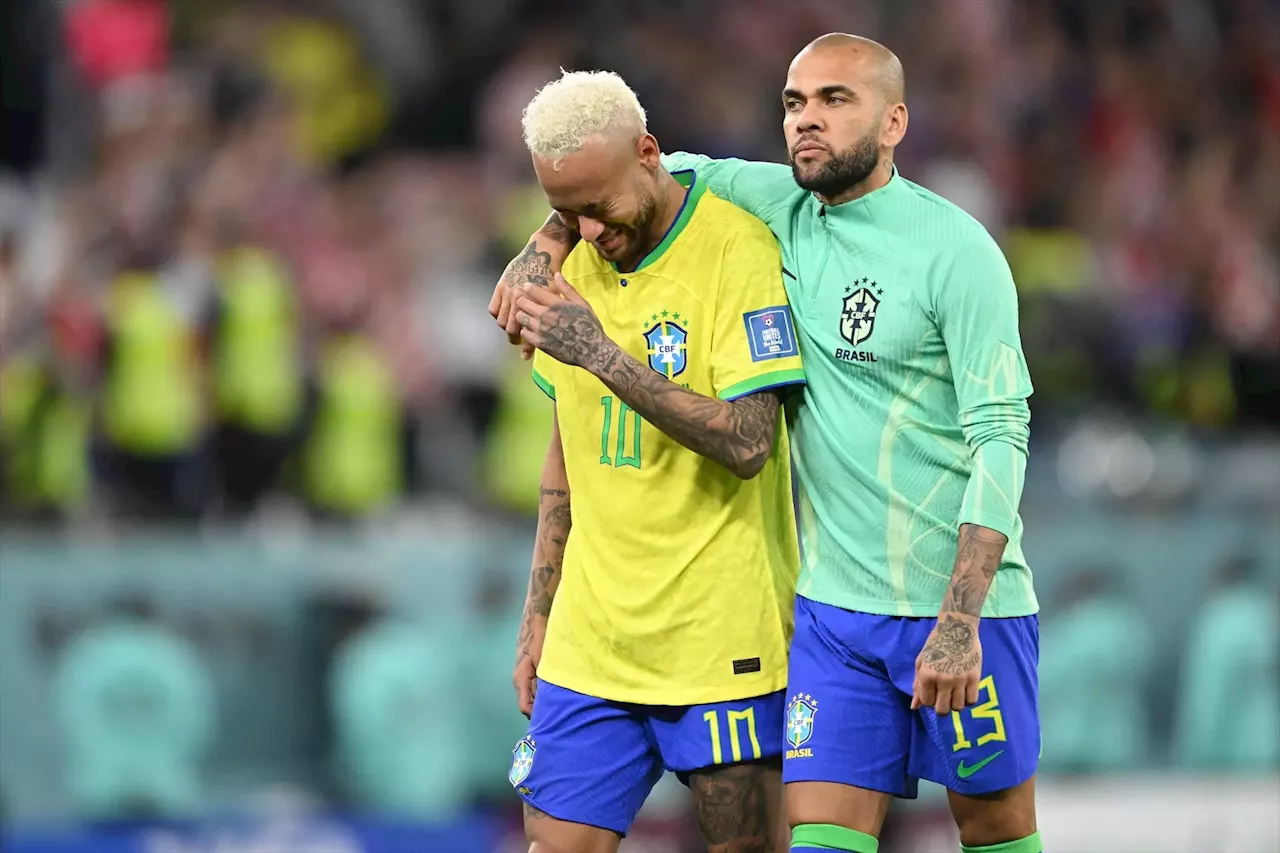 Dani Alves recurre al padre de Neymar para pagar su fianza de un millón de euros