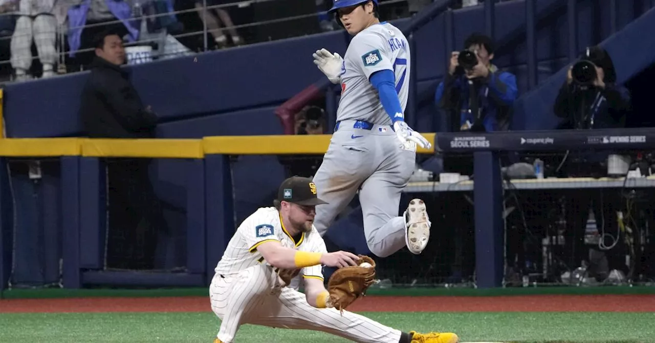 Padres' lead slips away in eighth, Dodgers win opener in Seoul